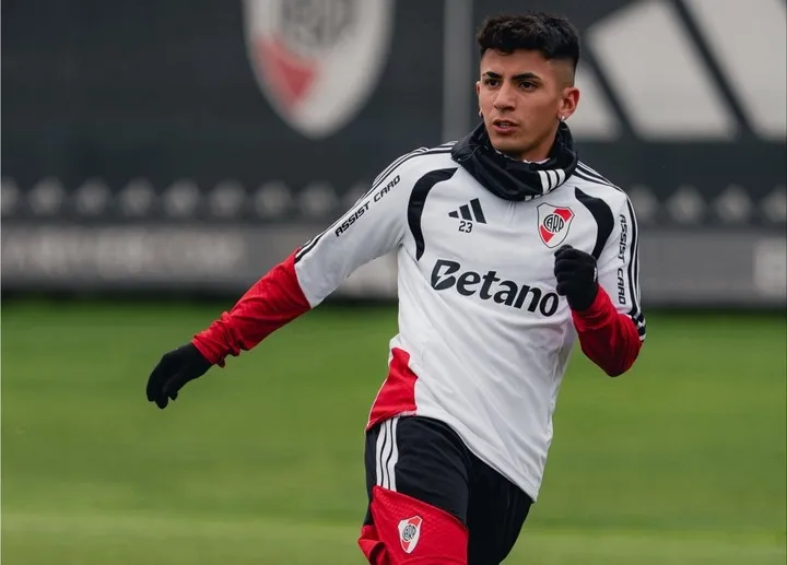 Almada en el Camp. (Prensa River)