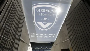 Les Girondins de Bordeaux envisagent un retour en National 2 après des discussions avec la FFF