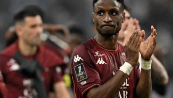 Téji Savanier brille pour ses débuts avec Metz, qui égalise contre Laval