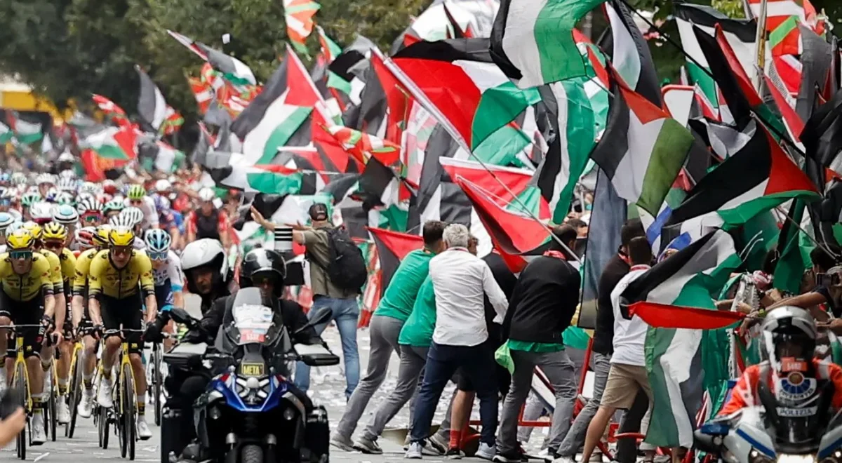 1355.jpg Israel-Premier Tech to change its name and move away from ‘current identity’