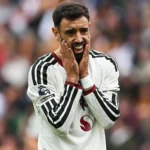 Carrick défend le leadership de Fernandes après la défaite de Manchester United