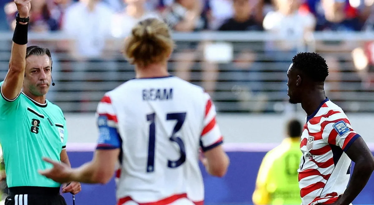 1847.jpg Referees’ chief Howard Webb ‘really troubled’ by Folarin Balogun escaping World Cup ban