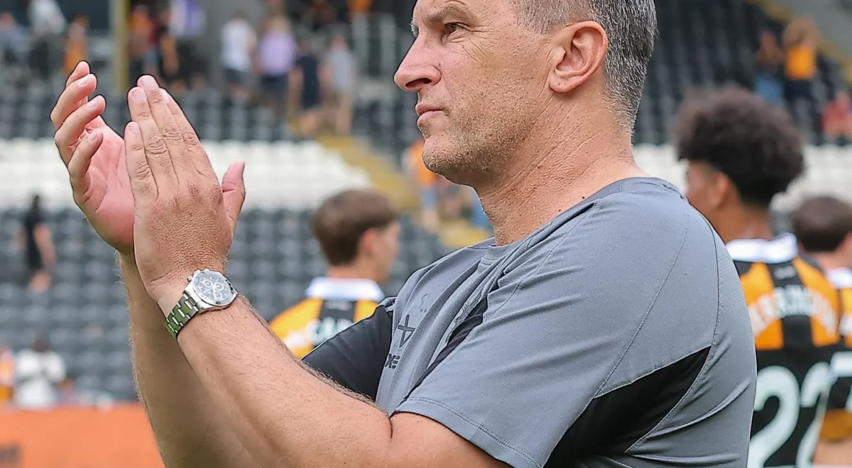 2071.jpg Jovial Jakirovic determined to haul Hull over and beyond Coles’ relegation jibes