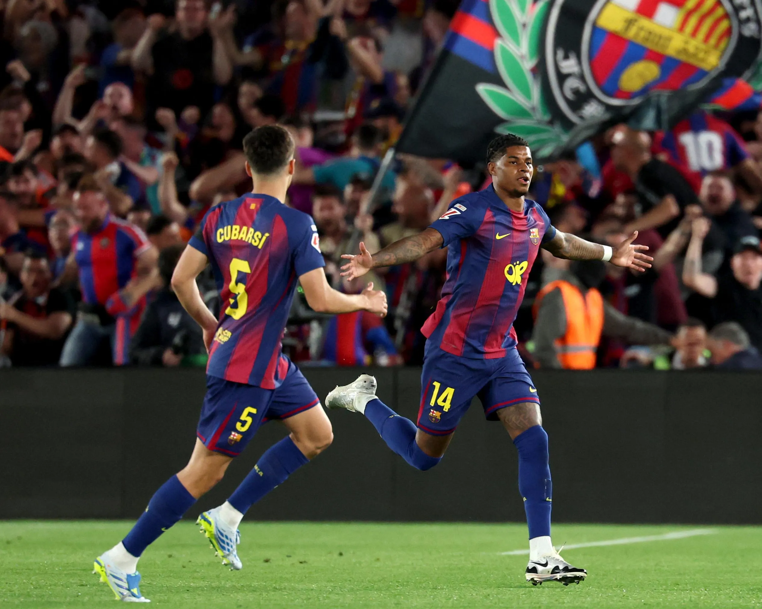 Marcus Rashford celebrates scoring his team’s first goal during La Liga match between Barcelona and Real Madrid