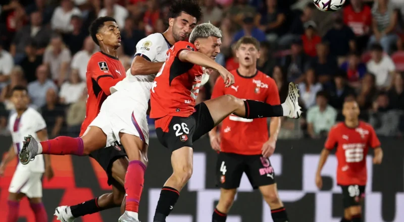 Le doublé de Torres permet à PSG de sauver un point contre Rennes