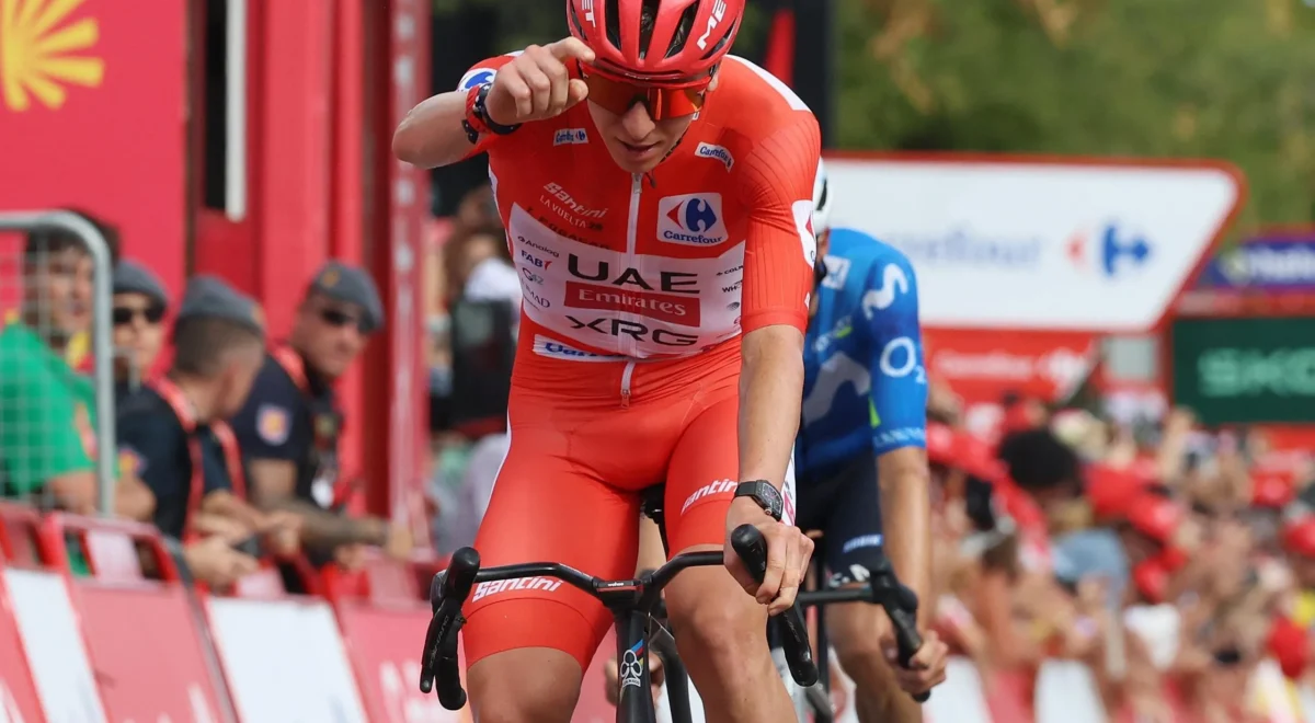 2598.jpg Tadej Pogacar battles back from scare on descent to win stage six of Vuelta a España