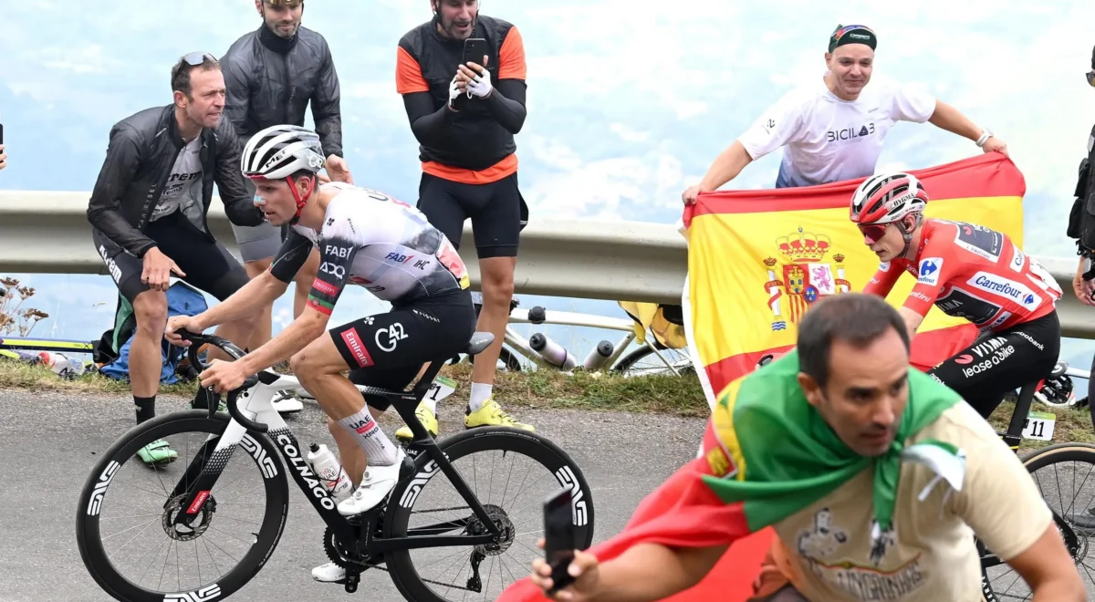 2675.jpg João Almeida trumps Jonas Vingegaard on Angliru for Vuelta stage victory
