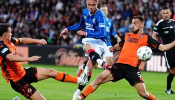 Aasgaard égalise et offre un point à McInnes lors du match nul entre Rangers et Dundee United