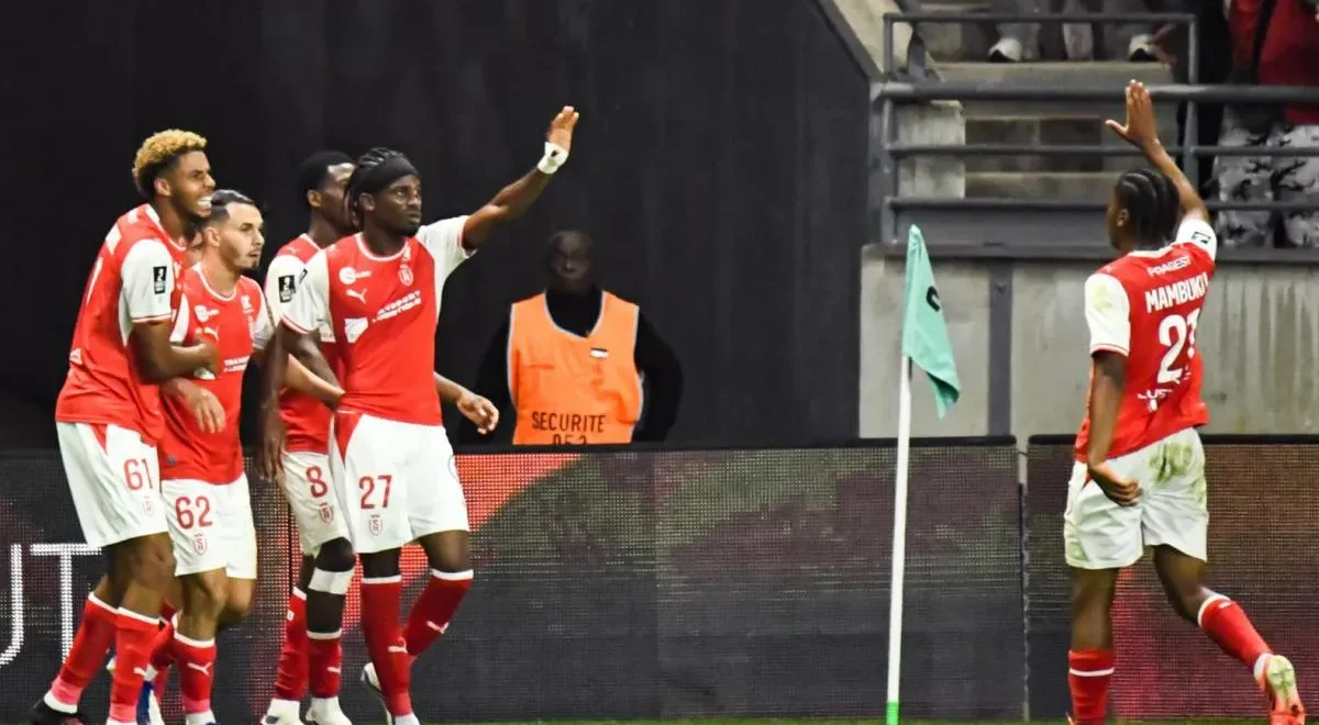 2e6c4.jpg Reims renverse Annecy et décroche sa première victoire cette saison en Ligue 2