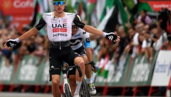 Ayuso wins 12th stage of Vuelta ahead of Romo