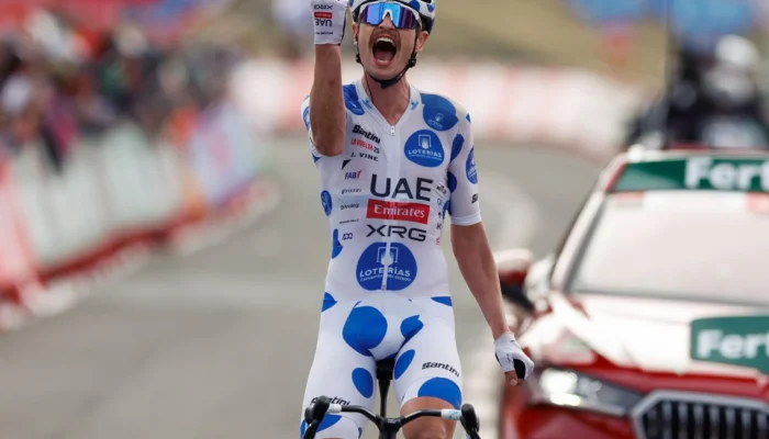 Jay Vine remporte la 10e étape de la Vuelta, tensions au sein de l&rsquo;équipe UAE