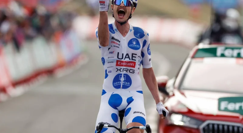 Jay Vine remporte la 10e étape de la Vuelta, tensions au sein de l&rsquo;équipe UAE