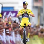 Demi Vollering remporte le Tour de France Femmes dans un affrontement palpitant