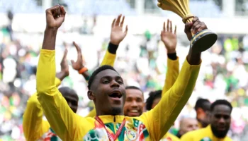 Le Sénégal célèbre son titre de la CAN au Stade de France malgré la controverse
