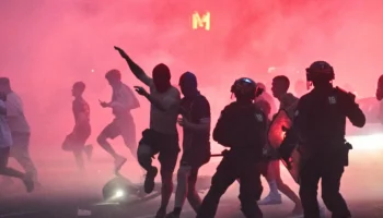 Des violences à Paris après la victoire du PSG en Ligue des champions