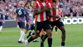 Brentford domine Tottenham, un réveil difficile pour les Spurs