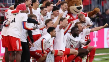 Bayern Munich remporte son 35e titre de champion après avoir dominé Stuttgart