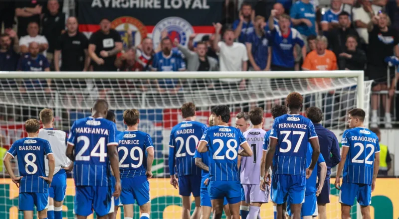 Rangers et Celtic confrontés à des sanctions après des incidents en Europe