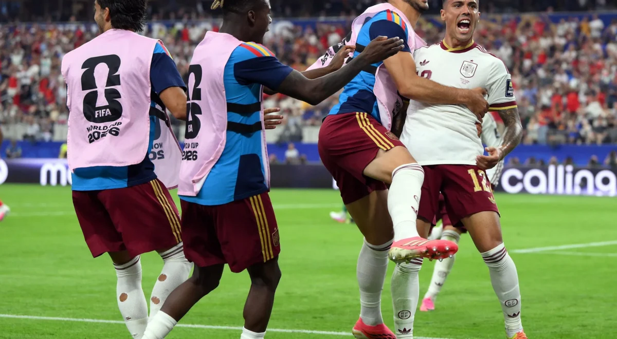 3864.jpg France 0-2 Spain: World Cup 2026 semi-final – as it happened