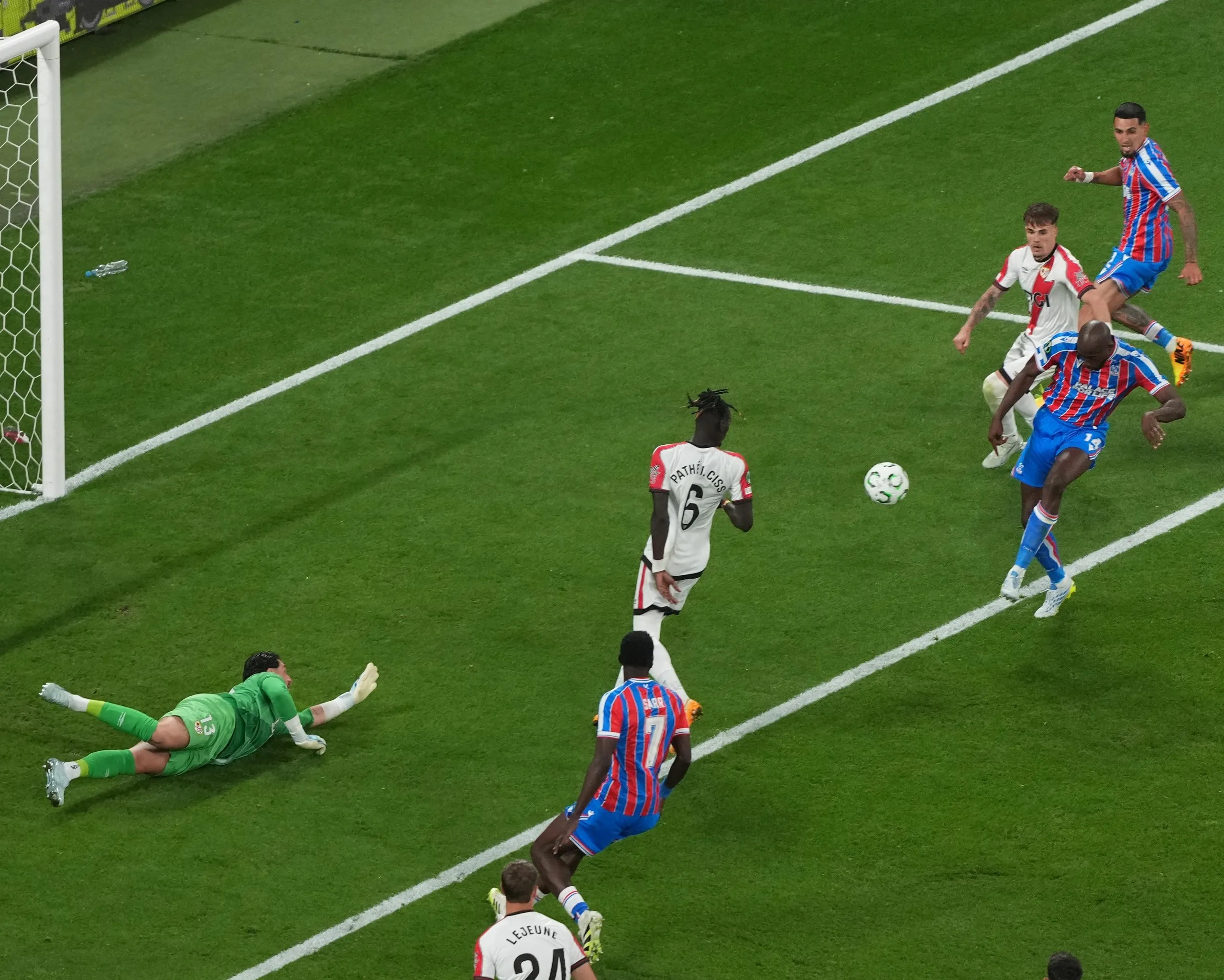Jean-Philippe Mateta scores the only goal of the game