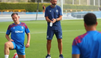 Derek McInnes suspendu quatre matchs pour ses commentaires sur un penalty