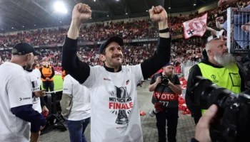 Julian Schuster et Freiburg visent la victoire en finale de la Ligue Europa