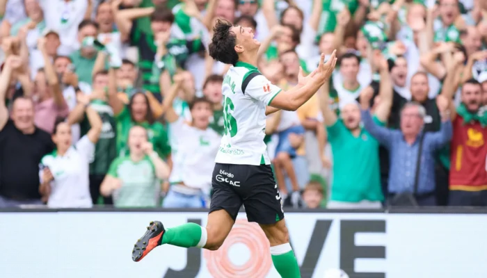 L&rsquo;émotion de Sergio illumine le retour de Racing Santander en Liga à El Sardinero