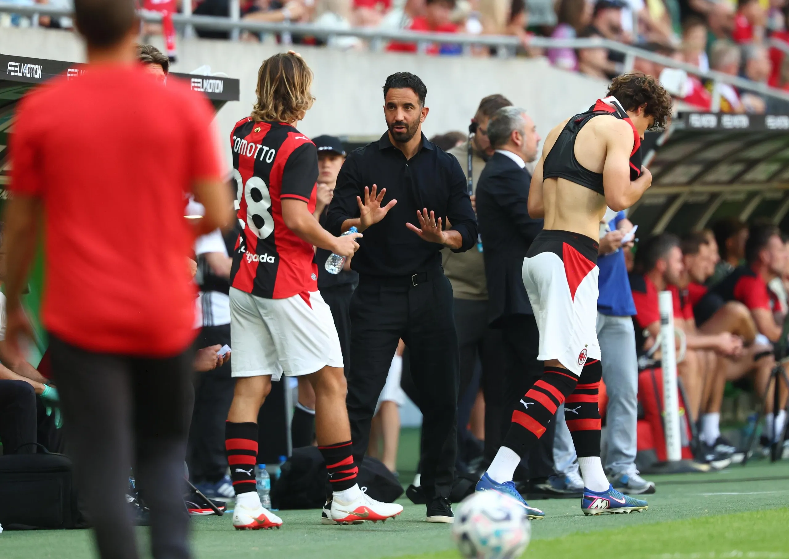 Ruben Amorim reacts during a pre-season friendly match between Milan and Manchester United.