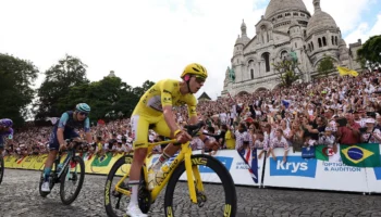 Tadej Pogacar remporte son cinquième Tour de France, égalant un record