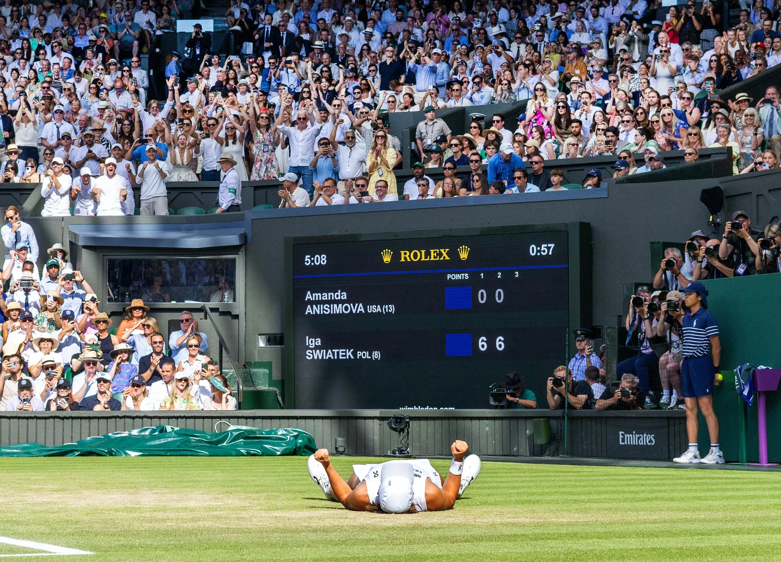 The Wimbledon Centre Court scoreboard reads 6-0, 6-0 after the women’s singles final in 2025