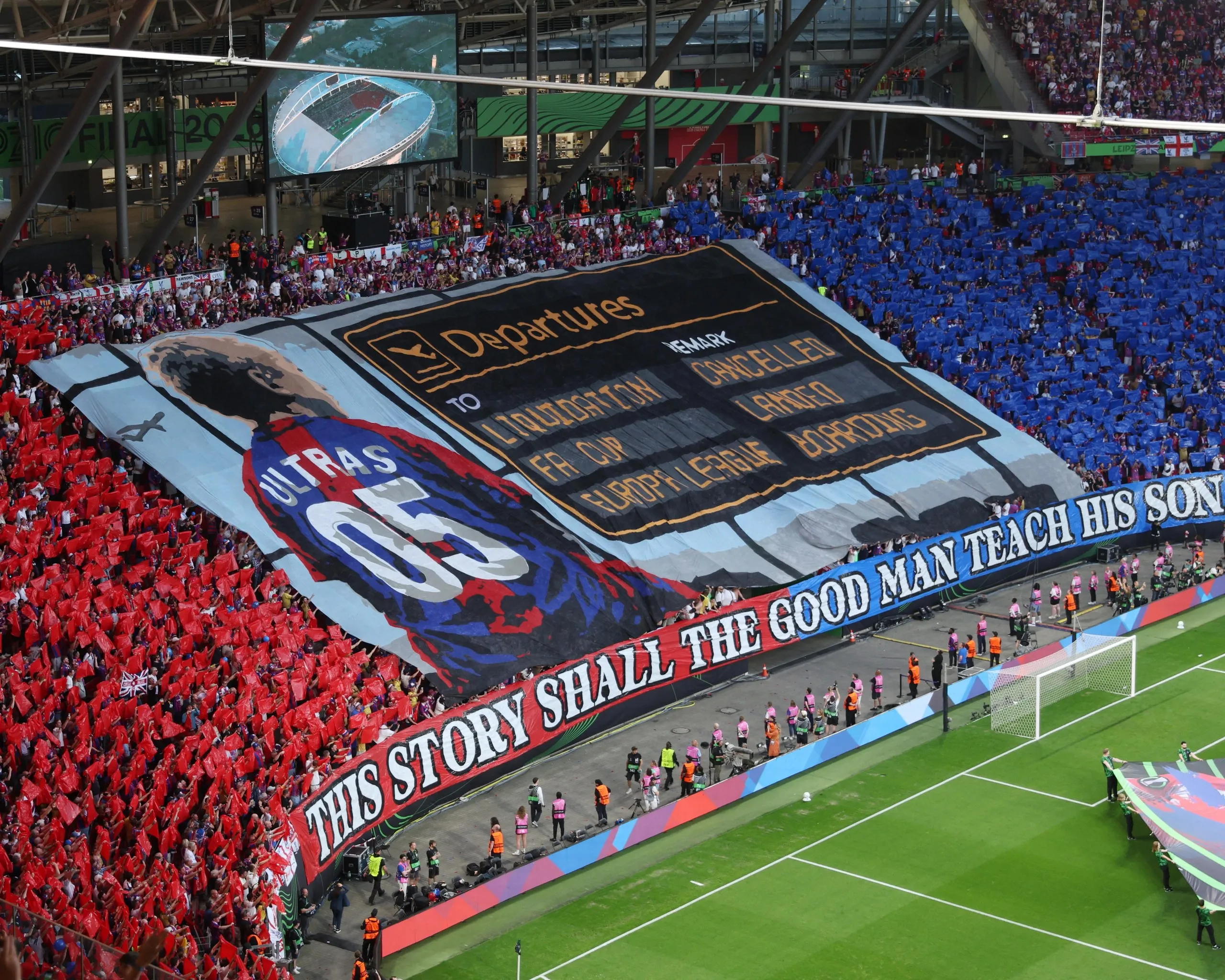 Crystal Palace fans unveil a giant tifo before kick-off