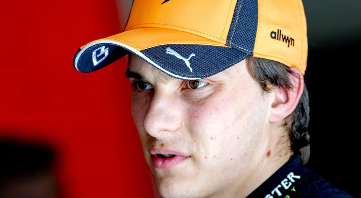 4918.jpg Oscar Piastri swore at his McLaren crew in frustration in Hungary, but any Formula One revival is up to him