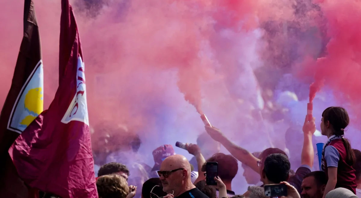 5000.jpg Football Daily | Villa face their toughest test … recovering from their parade in time to face City