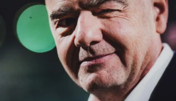 Infantino doit démissionner de la FIFA face à la crise actuelle