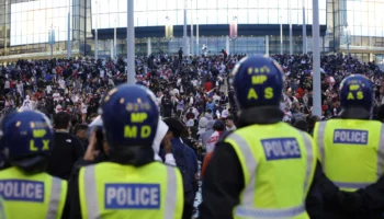 La FA demande une loi contre l&rsquo;entrée forcée dans les stades avant l&rsquo;Euro 2028