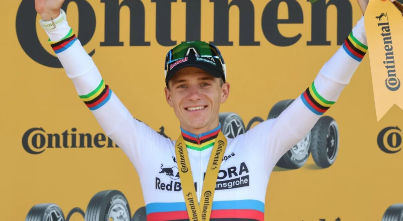 Evenepoel remporte une nouvelle victoire et relance le débat sur les tests antidopage