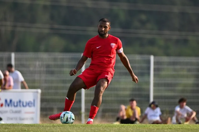 Waly Diouf en action pendant le match amical remporté par Dijon contre Sochaux (3-0), le 25 juillet. (Vincent Poyer/Icon Sport)