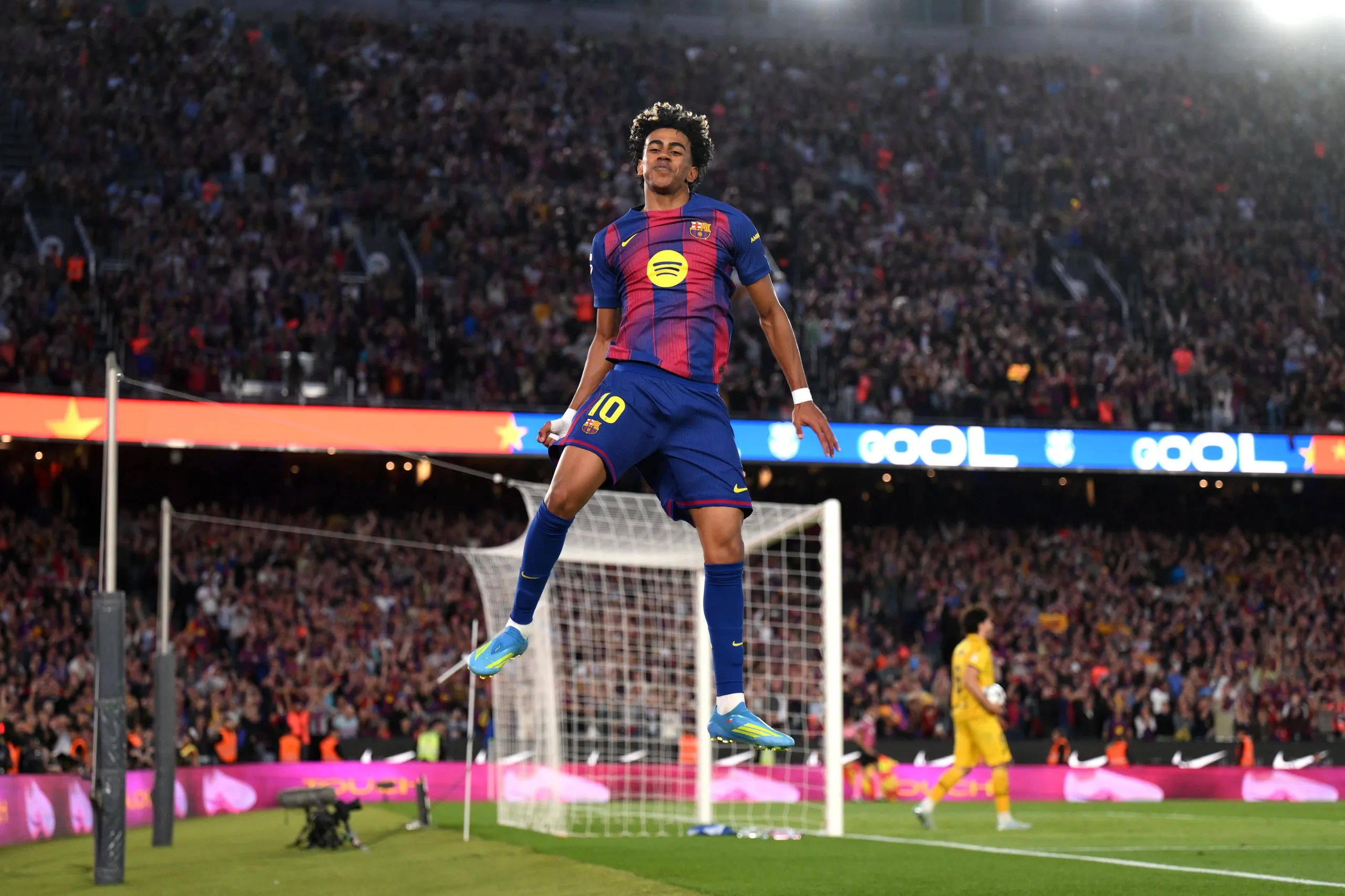 Lamine Yamal of Barcelona celebrates scoring against Espanyol