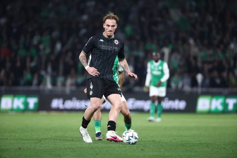 6716d.jpg Mercato : Nantes attend le milieu Balthazar Pierret