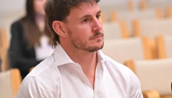 Luke Bateman accuse les entreprises de jeux d&rsquo;avoir fourni drogue et alcool