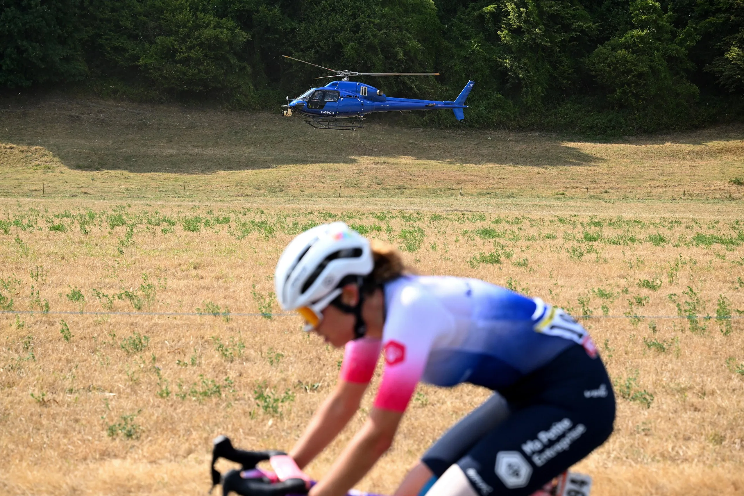 A helicopter at the Tour de France Femmes.