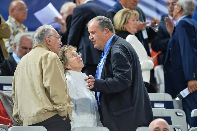 Jean-Pierre Escalettes (à gauche) et Fernand Duchaussoy lors d'un match amical entre la France et la Serbie en 2015. (P. Lahalle/)