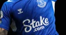 Le gouvernement britannique prend des mesures contre les casinos illégaux sponsorisant le football