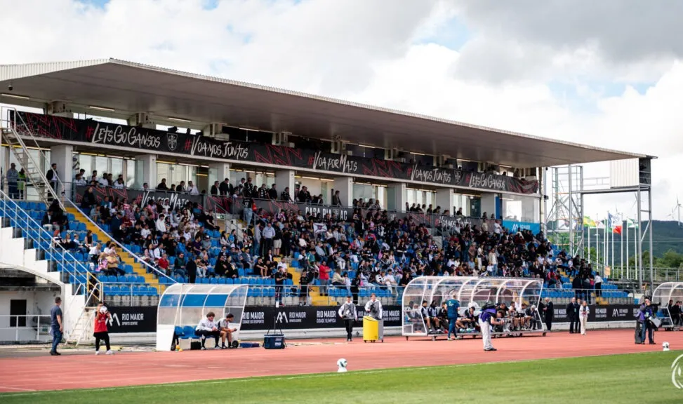Adeptos Casa Pia Estádio Rio Maior