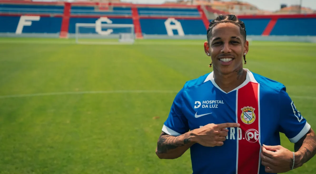 Andre-Vidigal-Alverca.jpg André Vidigal volta a Portugal para representar o Alverca