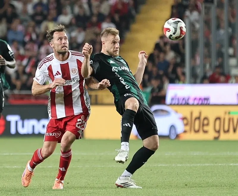antalyaspor-kazandi-ama-ligde-kalamadi-1779045107159.jpeg Hesap.com Antalyaspor kazandı ama ligde kalamadı