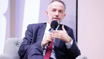 Emmanuel Grégoire dénonce les violences des ultras niçois à Paris