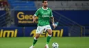 Joao Ferreira, défenseur de Saint-Étienne, évacué sur civière après un choc violent