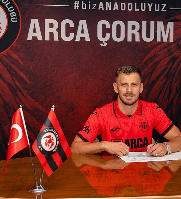 Çorum FK, Ylber Ramadani'yi transfer etti!