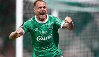 Irvin Cardona joue un rôle clé pour Saint-Étienne en Ligue 2